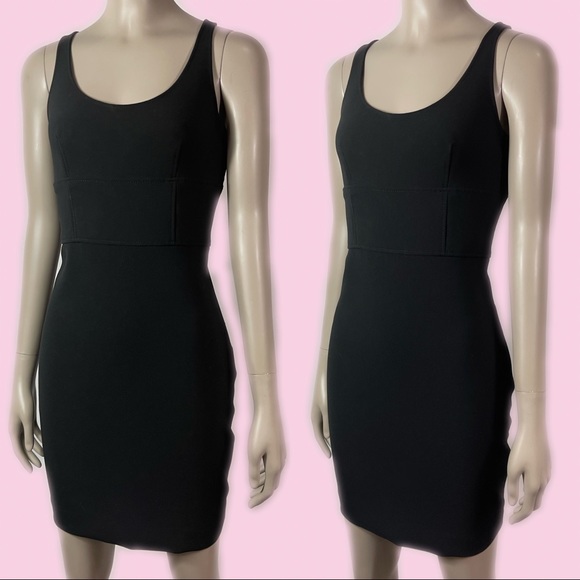 Black Elizabeth and James Dress - Picture 11 of 12